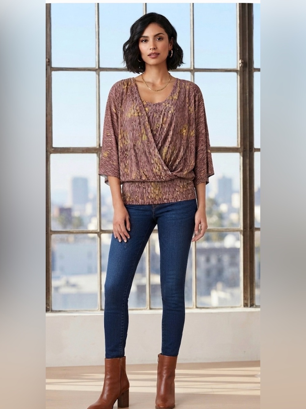 🆕 The Muses Lounge Women's Top☀️